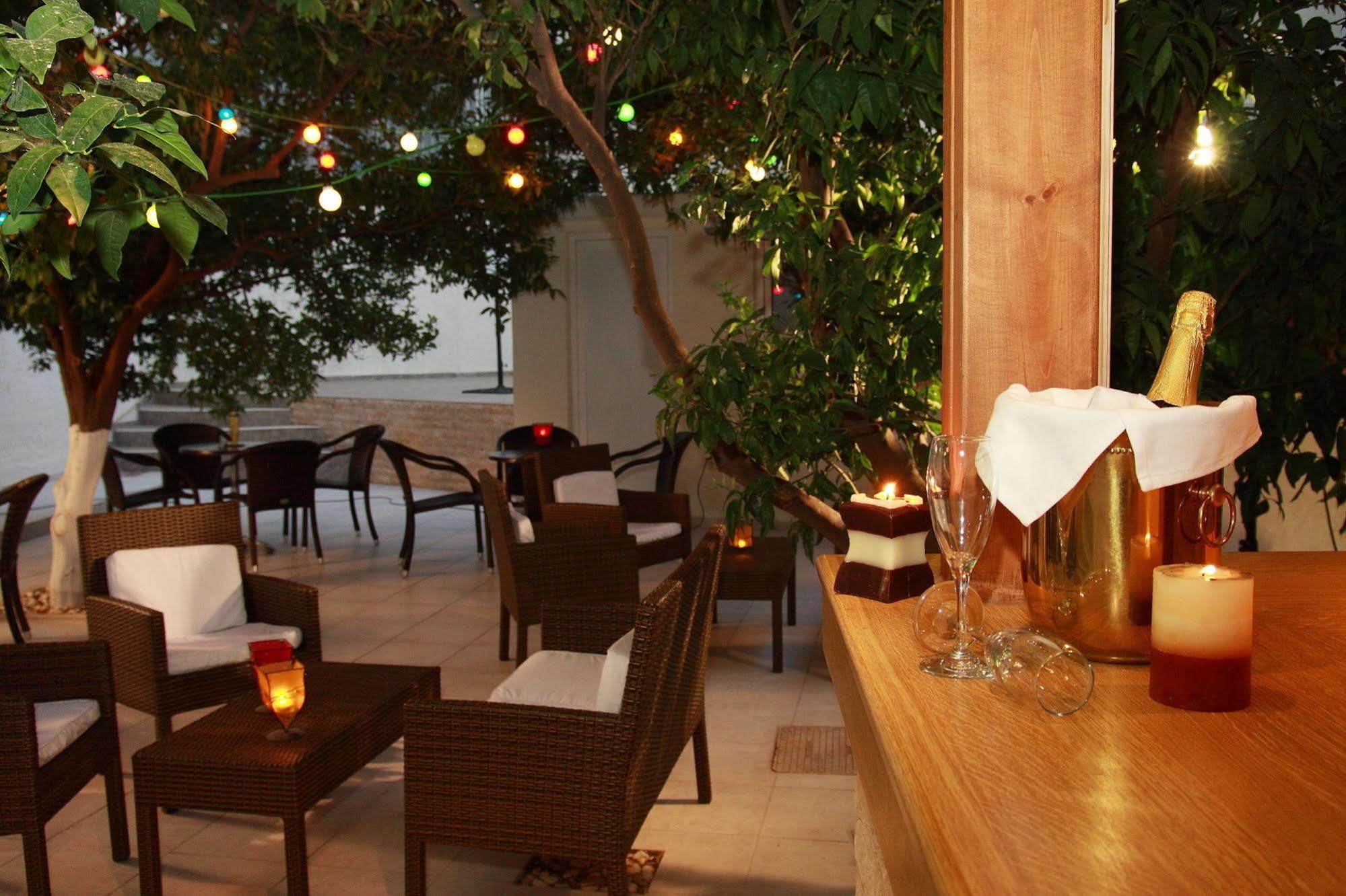 Nancy Hotel خيرسونِسوس المظهر الخارجي الصورة