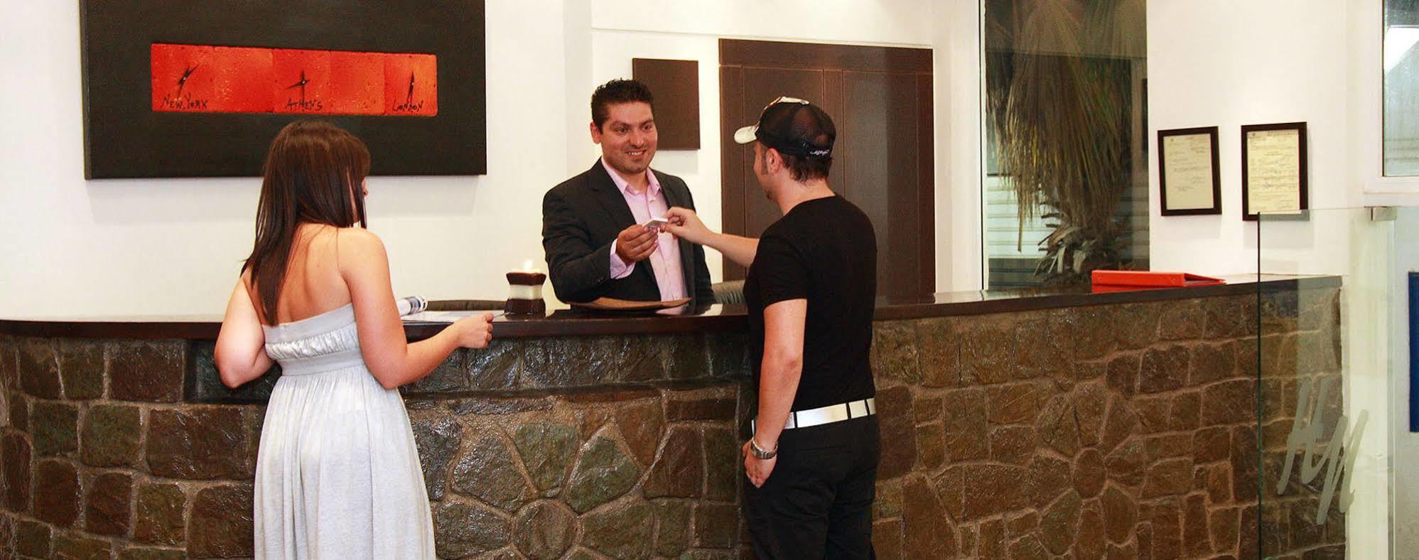 Nancy Hotel خيرسونِسوس المظهر الخارجي الصورة