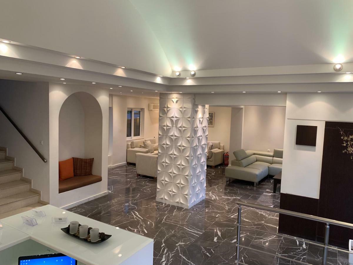 Nancy Hotel خيرسونِسوس المظهر الخارجي الصورة